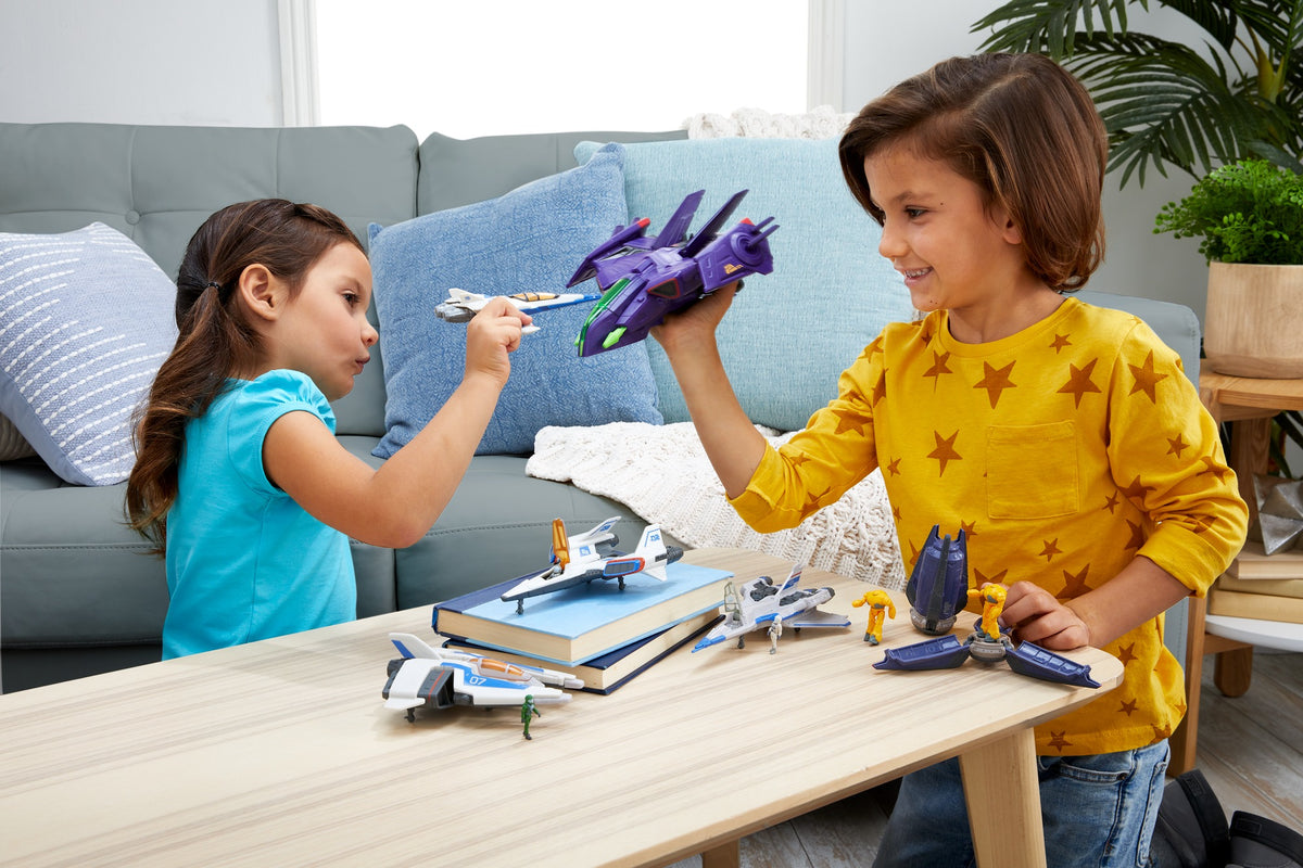 Figura Mattel lightyear barco de combate de zurg