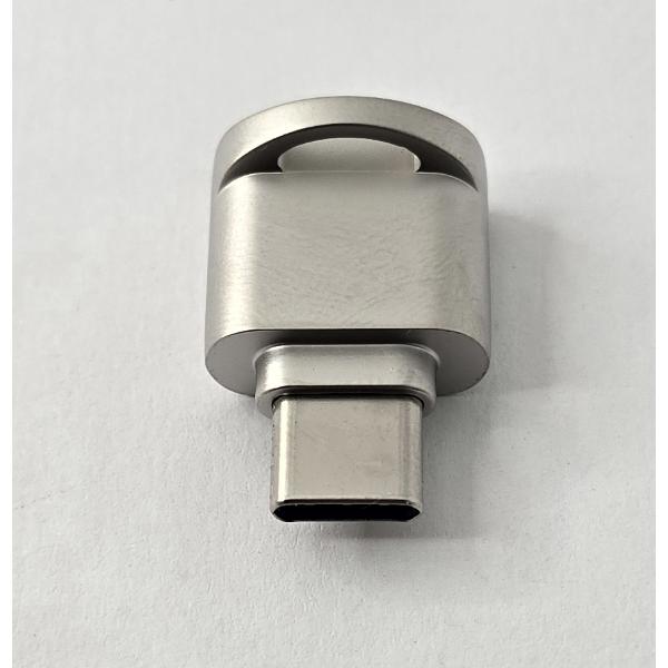 Conector Tipo c lector de tarjetas MicroSD color plata