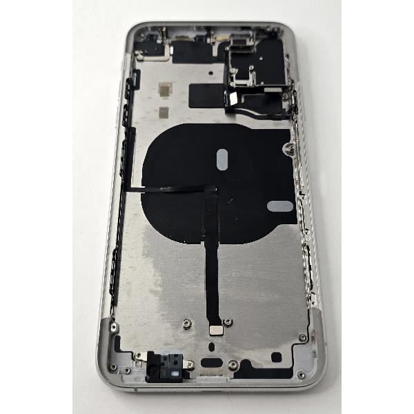 Tapa trasera o tapa bateria plata para iPhone 11 Pro Max con marco central remanufacurada Grado A