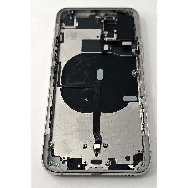 Tapa trasera o tapa bateria plata para Iphone 11 Pro con marco central Remanufacturada Grado A