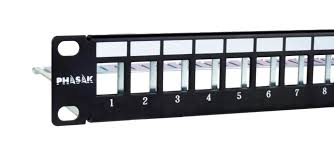 Panel frontal rack 19 pulgadas Phasak 24