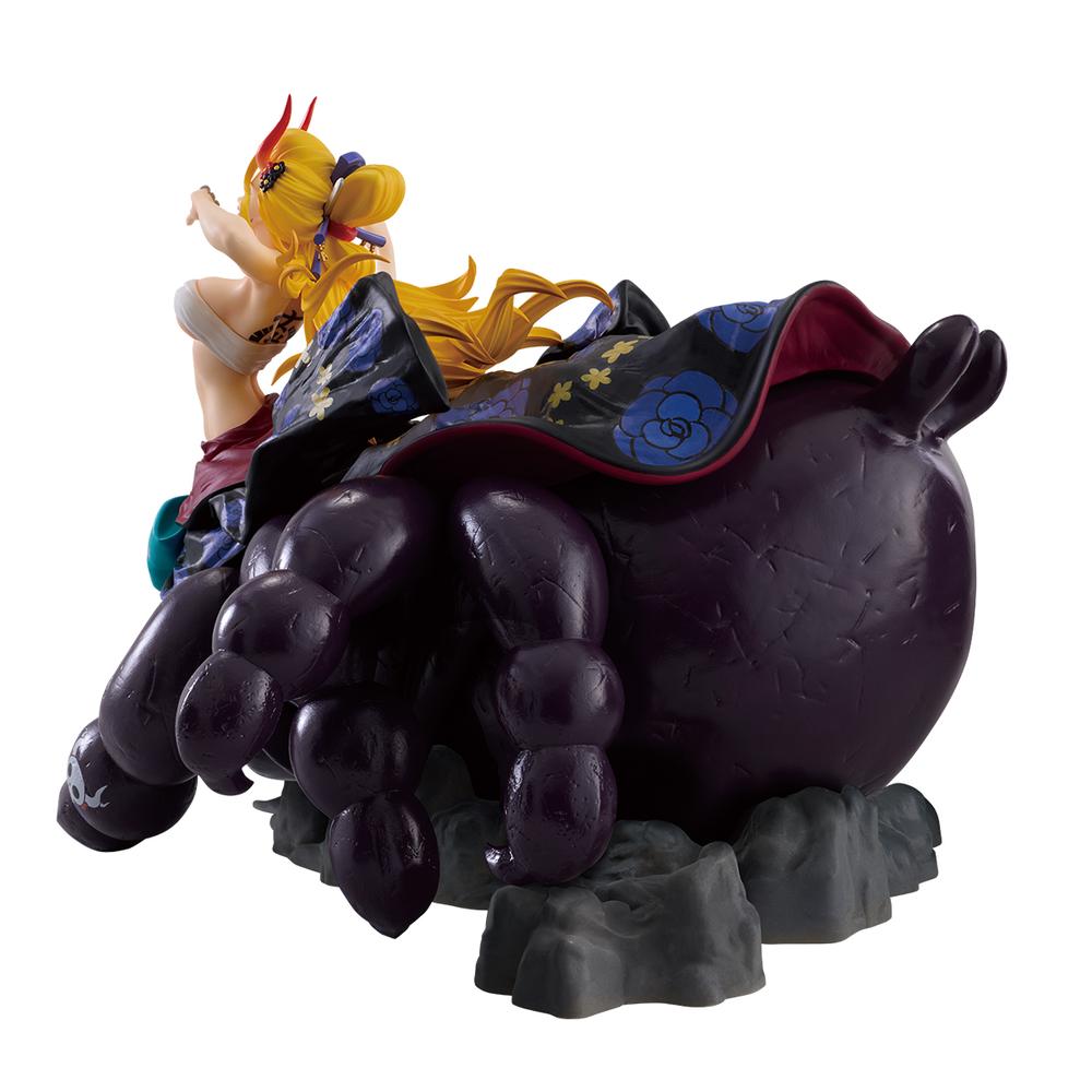 Figura ichibansho one piece black maria