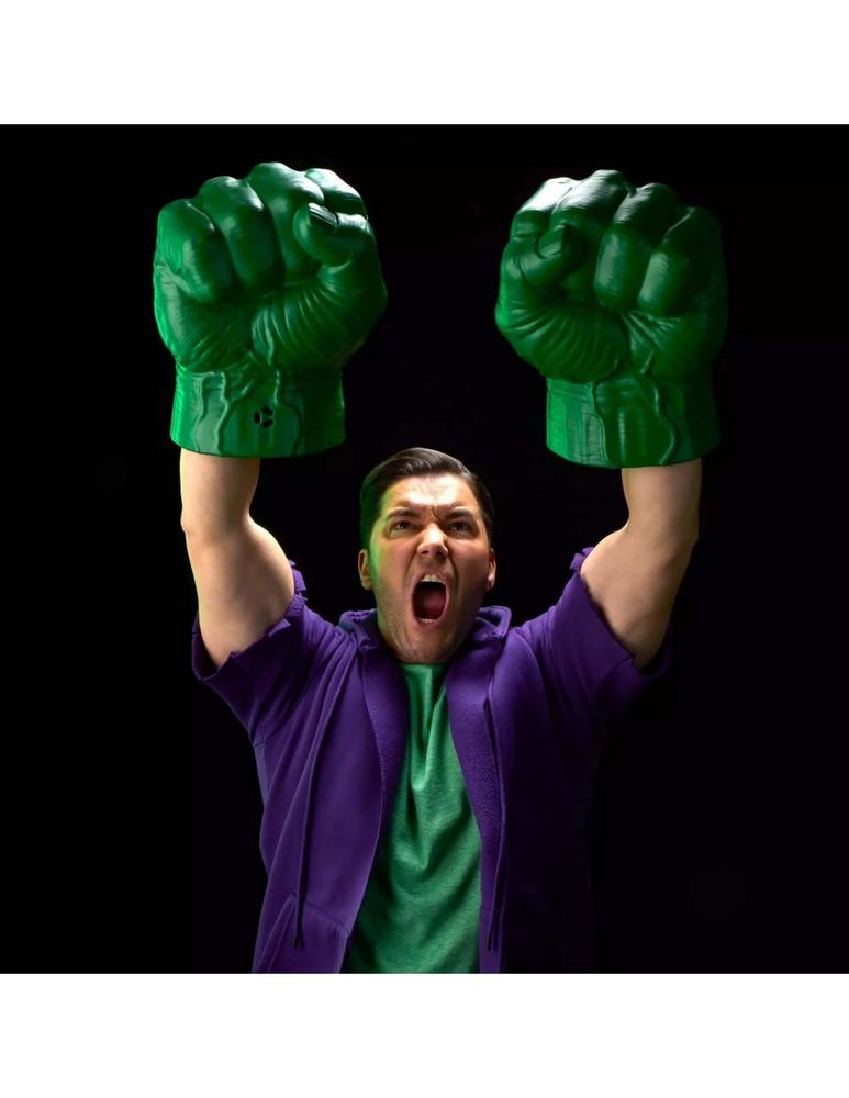 Replica hasbro marvel legends the incredible hulk puños electronicos 30.5cm