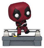 Funko pop deluxe marvel deadpool deadpool on bridge