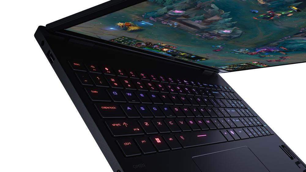 Portatil hp omen gaming 15 - gb0017nsx ryzen 5 - 240 -  16gb -  ssd 512gb -  rtx 5050 8gb -  15.3 pulgadas -  freedos
