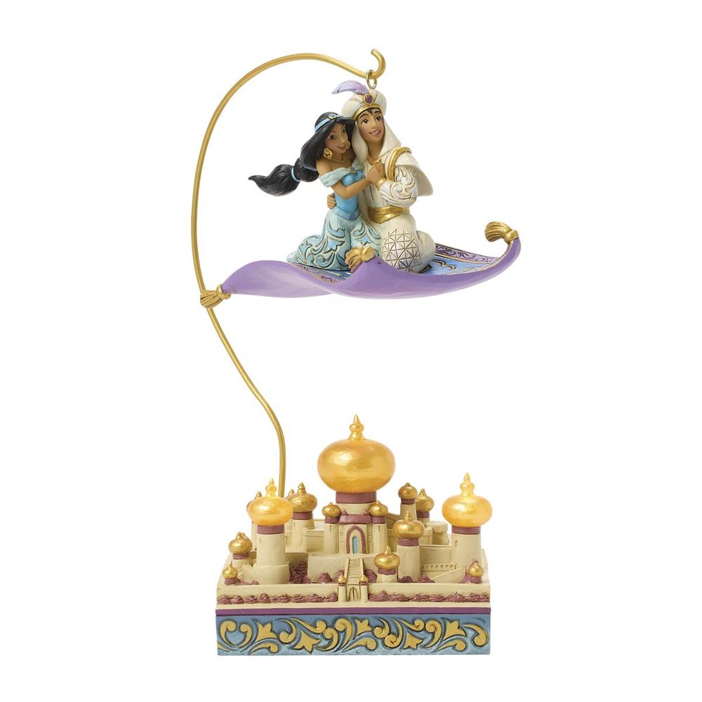 Figura enesco jazmín y aladín sobre agrabah