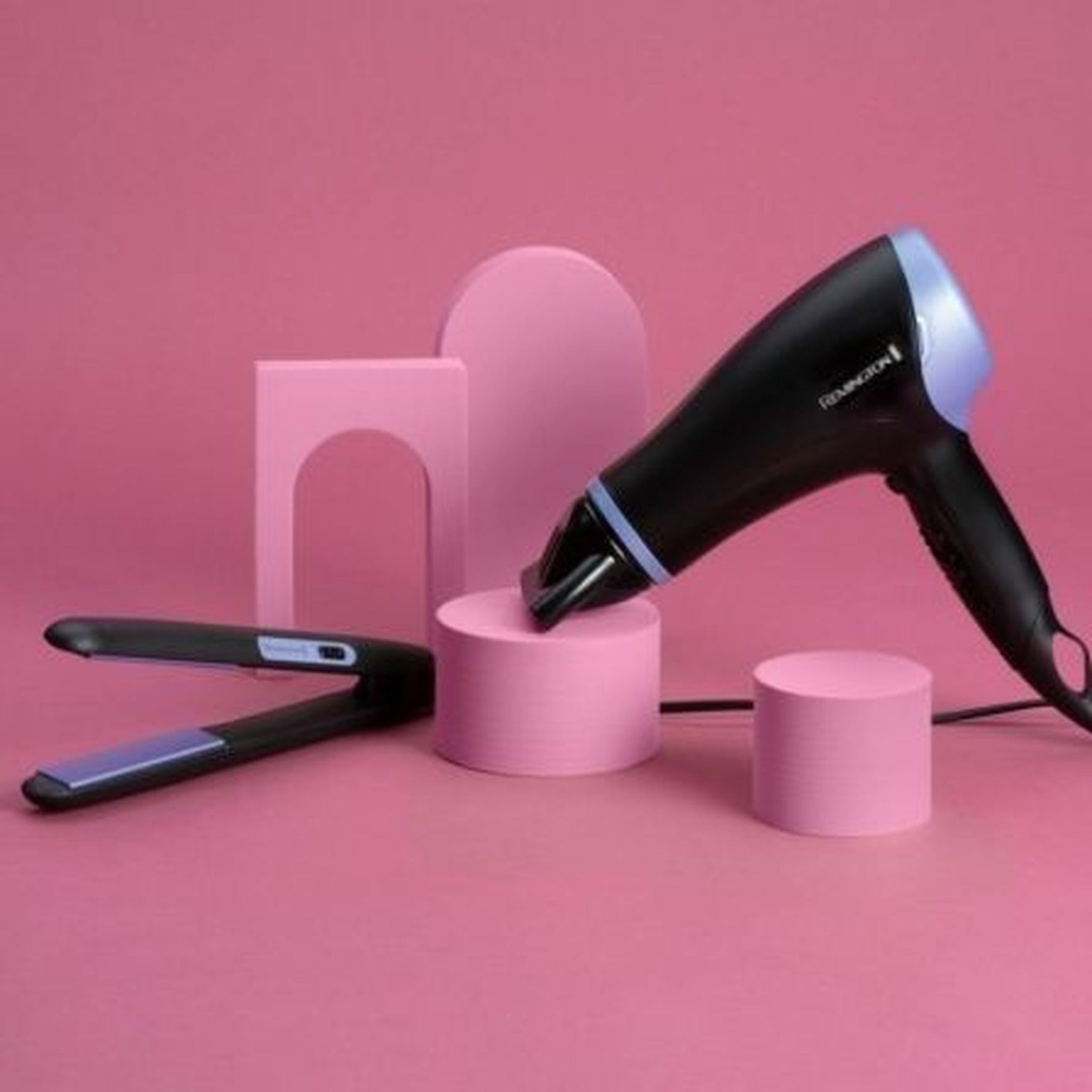 Pack Secador y Plancha para el Pelo Remington Style Essentials