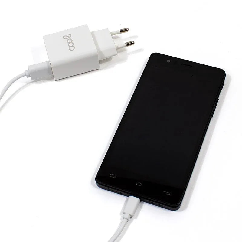 Cargador Red Conector Micro-usb Universal 3Amp (Carga Rápida) COOL Kit 2 en 1 Blanco - PixelPlaza