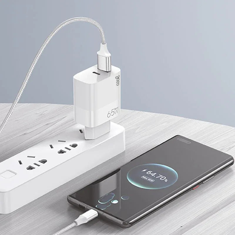Cargador Red Universal Ultra Fast PD Tipo-C + USB COOL (65W + Cable Tipo-C) GaN Blanco - PixelPlaza