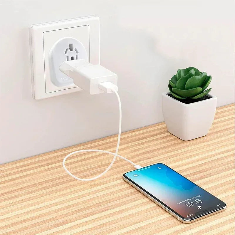 Cargador Universal Adaptador Internacional (World to Europe) COOL - PixelPlaza