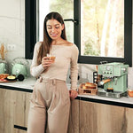 Cafetera Cecotec vintage espresso 20 tradizionale light green - verde pastel