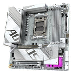 Placa base Gigabyte b850m aorus elite wifi6e ice am5 mATX · 4x DDR5