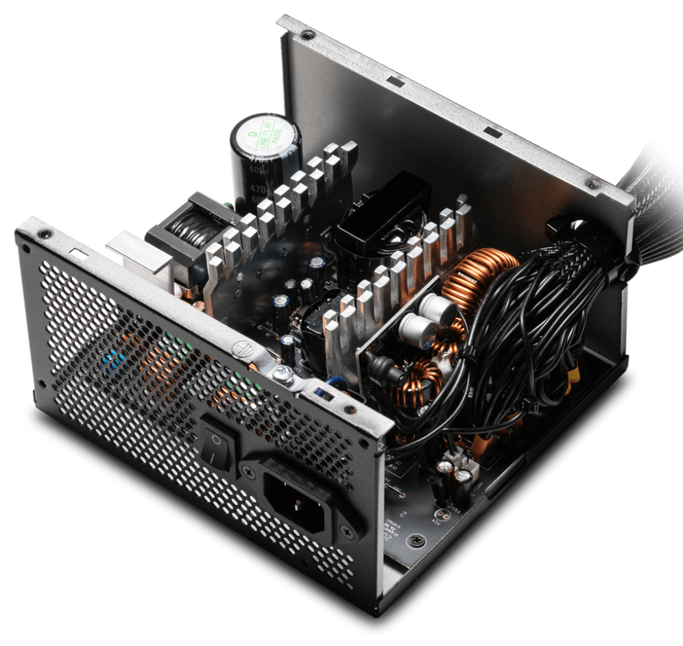 XPG Fuente de Alimentación PYLON 650W