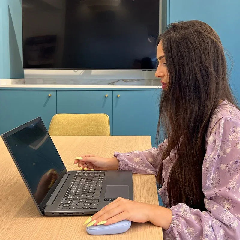 Ratón Inalámbrico COOL Slim Silencioso 2 en 1 (Bluetooth + Adap. USB) Celeste - PixelPlaza