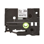 Cinta laminada Brother tzefx251 texto negro sobre fondo blanco · 24mm ancho · 8m longitud